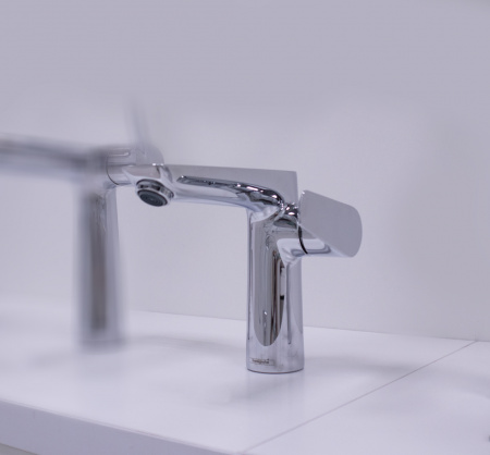 Смеситель Hansgrohe Talis E 71754000 интернет магазин сантехники BATHPOINT