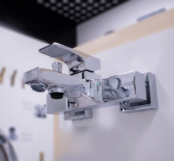 Смеситель для ванны, однорычажный Hansgrohe Metropol 19 22 интернет магазин сантехники BATHPOINT