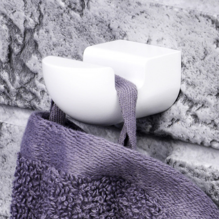 Kammel K-8323WHITE Крючок интернет магазин сантехники BATHPOINT